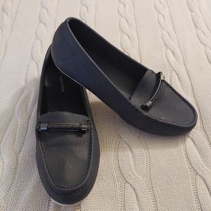 Navy blue nautica loafers